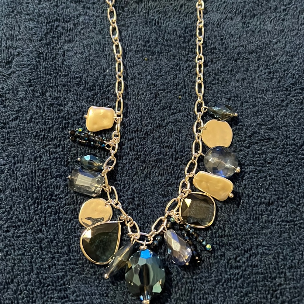 Women’s Necklace